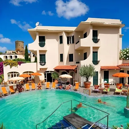 Park Victoria Hotel 3*