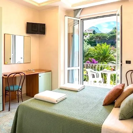 Hotel Park Victoria 3*